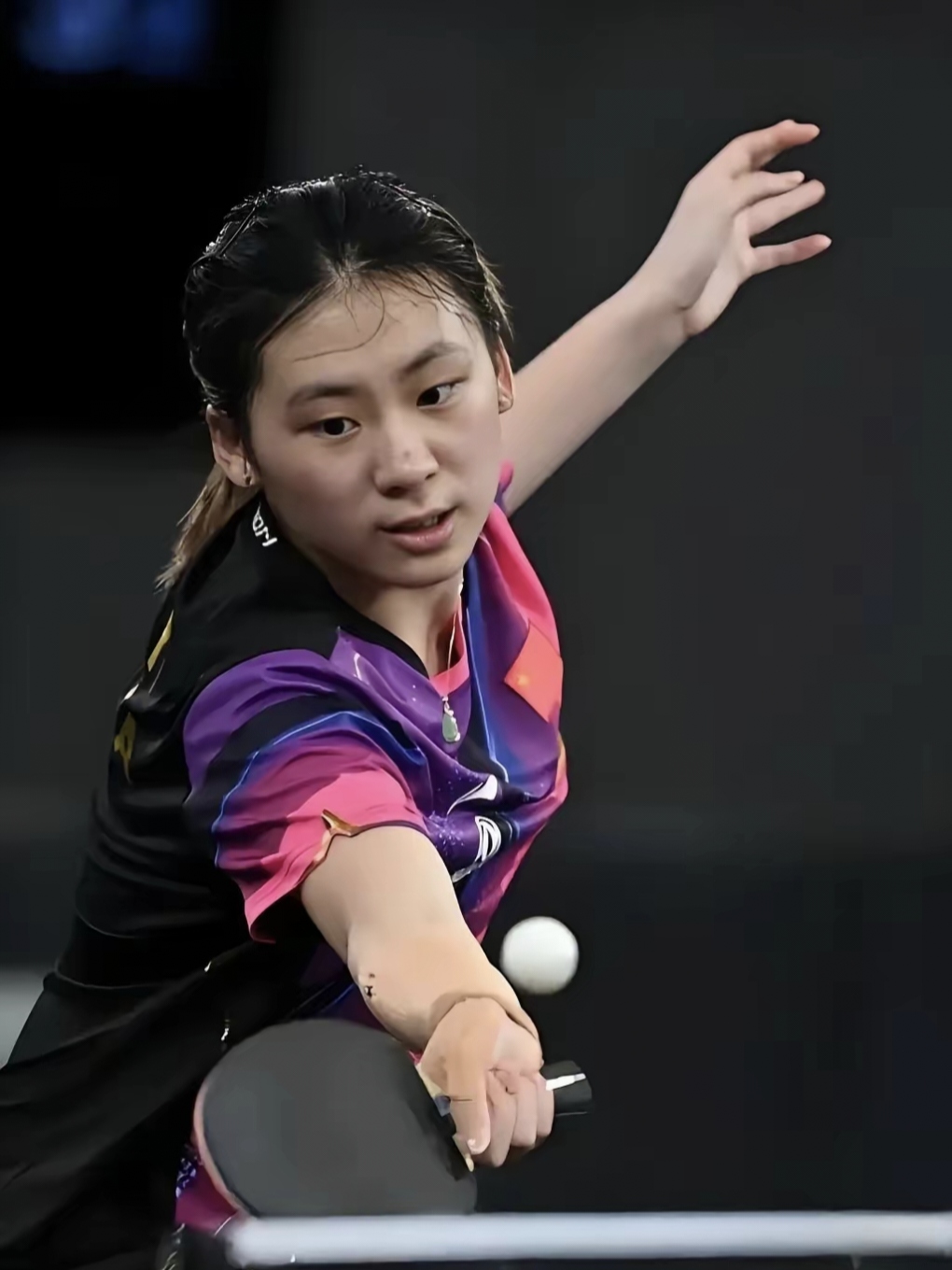 来足球的塑 来足球的塑