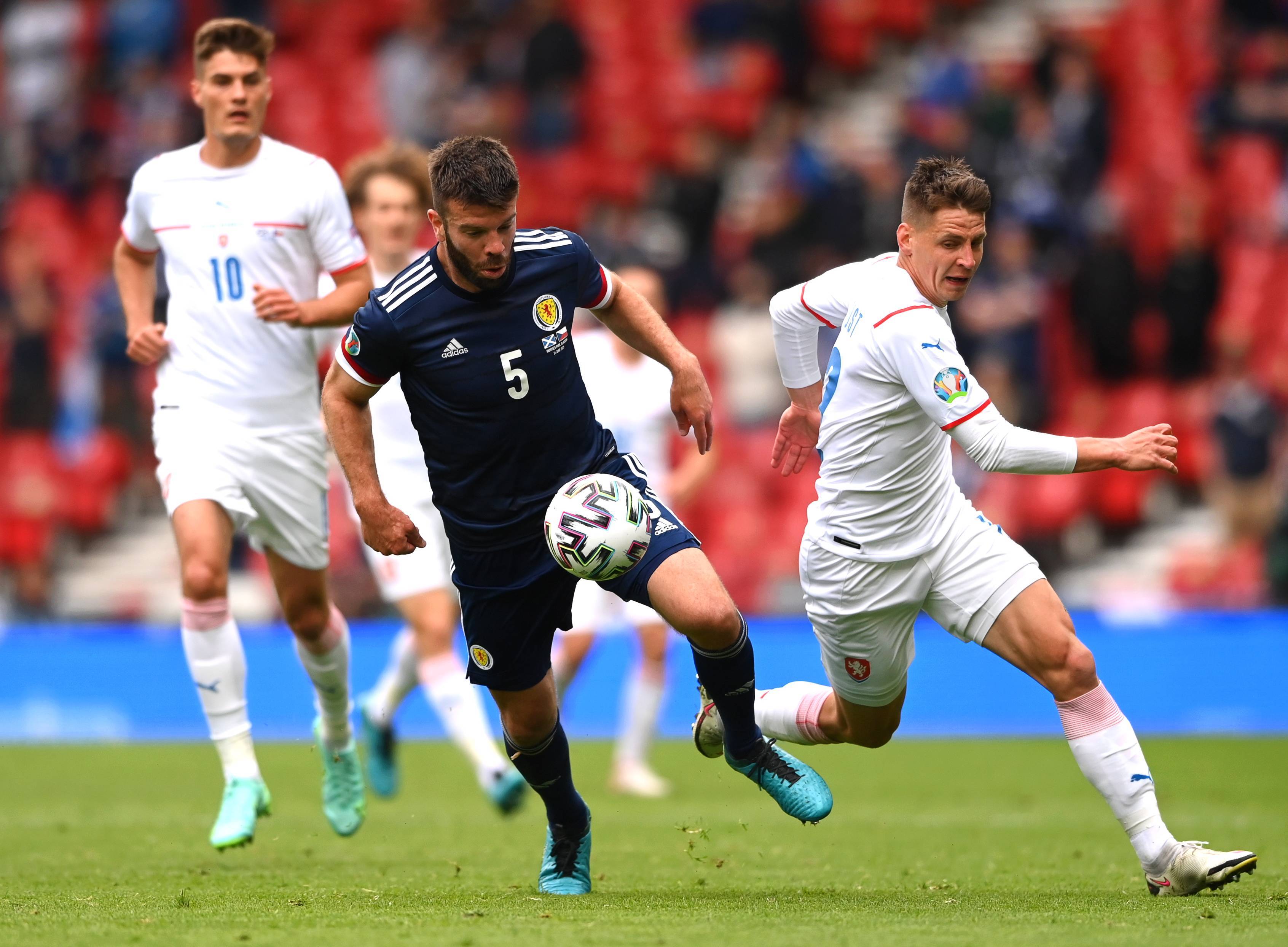 雷迪克的两 雷迪克的两