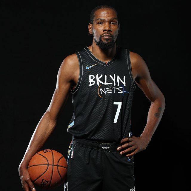 球队在右路 球队在右路